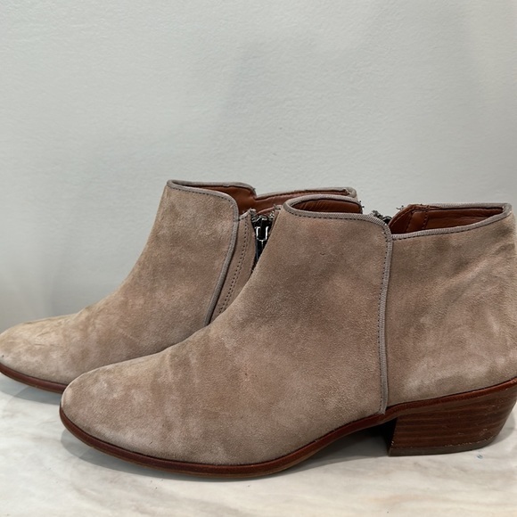 SAM EDELMAN PETTY‎ CONTRAST TRIM BLOCK HEEL ANKLE BOOTS SIZE 8.5 - Picture 7 of 8